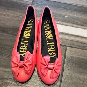 Sam & Libby Coral Bow Flats